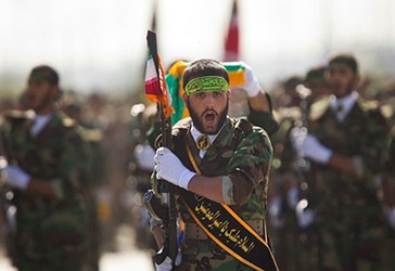 Anëtarët e milicisë në Iran, Basixh, një forcë e brendshme e sigurisë që ka pasur disa prej operativëve të tij të vendosur në Siri.