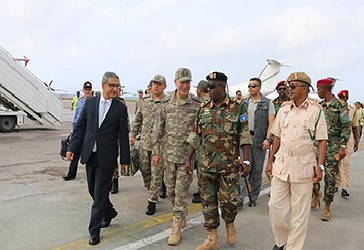 Akademia u inaugurua nga Shefi i Shtabit të Përgjithshëm të Turqisë,  kryeministri somalez në kryeqytet, në Mogadishu